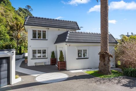 Photo of property in 24 Walter Road, Lowry Bay, Lower Hutt, 5013