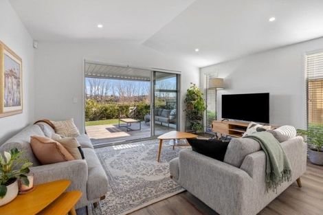 Photo of property in 74 Saint Pauls Drive, Brookfield, Tauranga, 3110