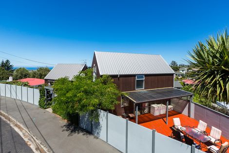 Photo of property in 4 Salmond Street, Halfway Bush, Dunedin, 9010