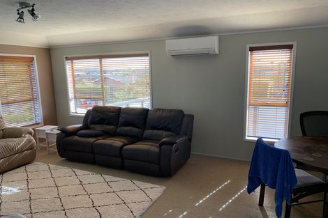 Photo of property in 1/16 Hart Road, Hauraki, Auckland, 0622