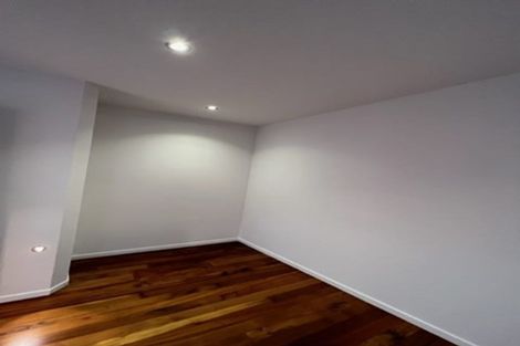 Photo of property in 2/180 Archers Road, Glenfield, Auckland, 0629