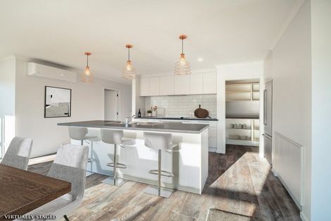 Photo of property in 33 Grandvista Drive, Green Island, Dunedin, 9018