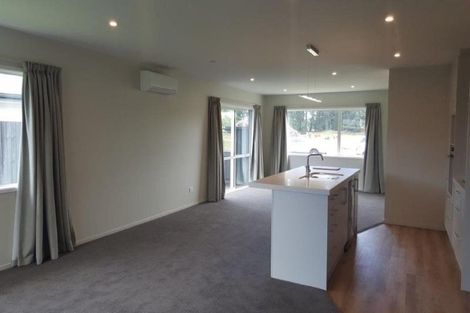 Photo of property in 22 Dunlops Crescent, Marshland, Christchurch, 8083