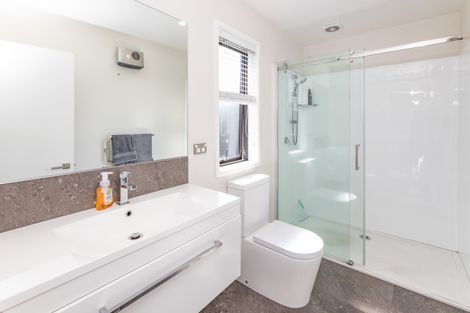 Photo of property in 4 Robert Duncan Road, Belfast, Christchurch, 8051