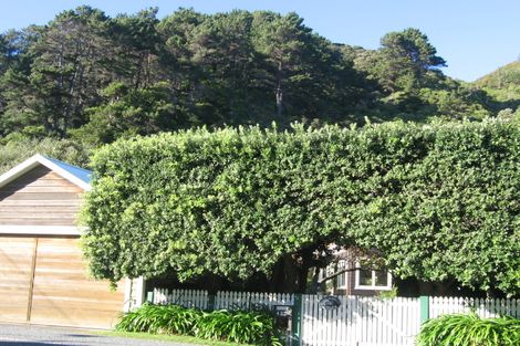 Photo of property in 451 Muritai Road, Eastbourne, Lower Hutt, 5013