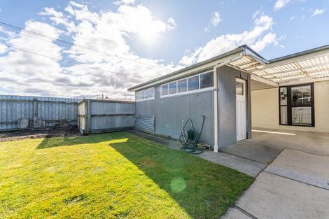 Photo of property in 33 Parsonage Road, Waimate, 7924