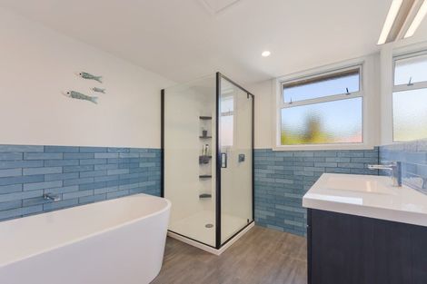 Photo of property in 19 Turners Road, Waikawa, Picton, 7220