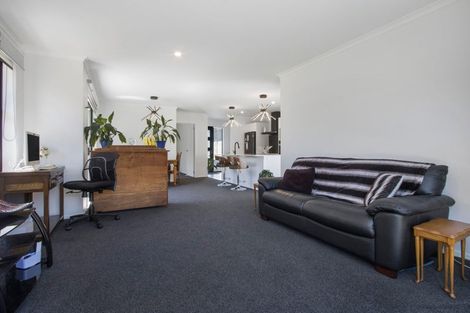 Photo of property in 9 Mural Drive, Katikati, 3129