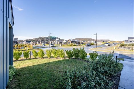 Photo of property in 38 Obelisk Street, Wanaka, 9305