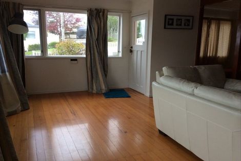 Photo of property in 51 Killarney Avenue, Torbay, Auckland, 0630