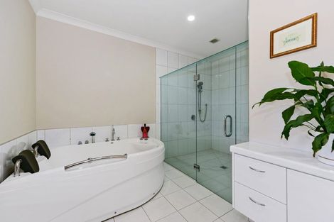 Photo of property in 64 Houghton Road, Ngahinapouri, Hamilton, 3290