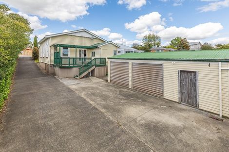 Photo of property in 60 Prospect Terrace, Pukekohe, 2120
