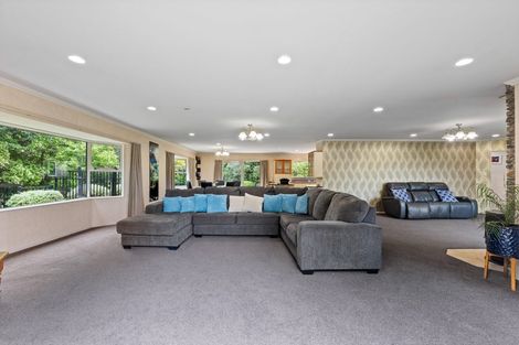 Photo of property in 333 Devon Street West, New Plymouth, 4310