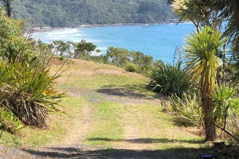 Photo of property in 66 Motuhoa Road, Tairua, 3508