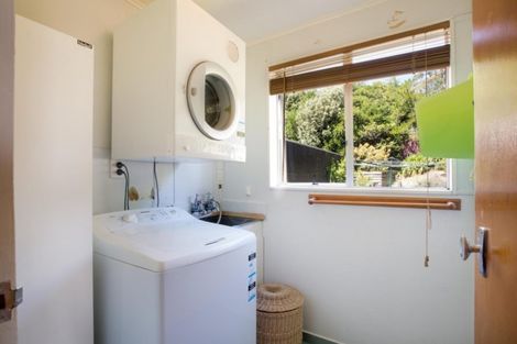 Photo of property in 6 Keith Hart Grove, Titahi Bay, Porirua, 5022