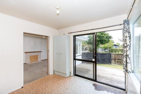 Photo of property in 5 Minifie Avenue, Melville, Hamilton, 3206