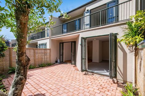 Photo of property in 16/270 Sunset Road, Windsor Park, Auckland, 0632