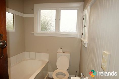 Photo of property in 60 Martin Avenue, Beckenham, Christchurch, 8023