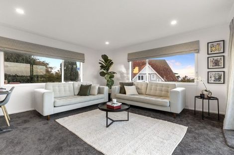 Photo of property in 113 Litten Road, Cockle Bay, Auckland, 2014