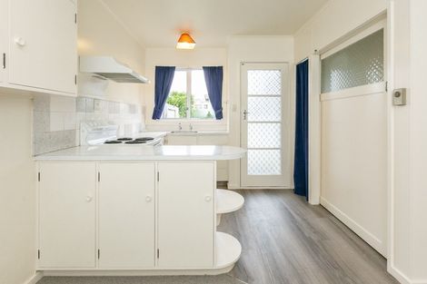 Photo of property in 52a Puketapu Road, Taradale, Napier, 4112