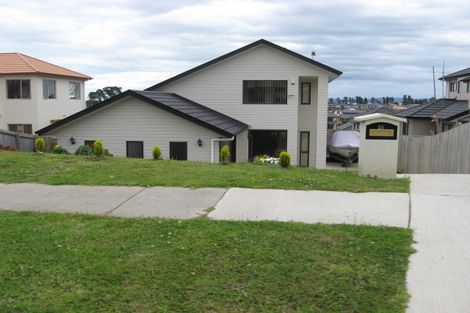 Photo of property in 56 Crossandra Drive, Mangere, Auckland, 2022