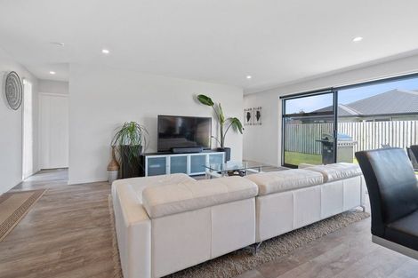 Photo of property in 58 Lucca Crescent, Rolleston, 7615