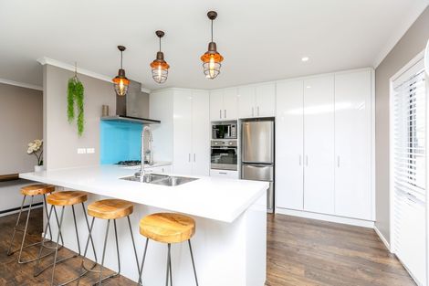 Photo of property in 5 Keene Drive, Bell Block, New Plymouth, 4312