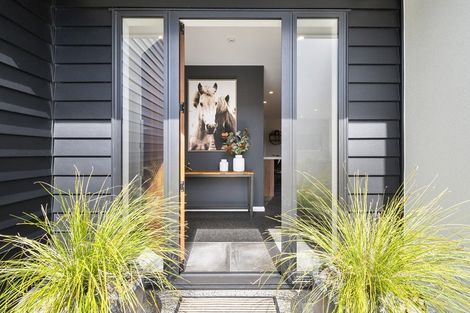 Photo of property in 34 Freedom Drive, Kelvin Grove, Palmerston North, 4414