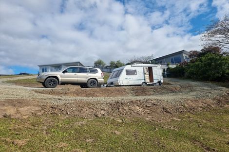 Photo of property in 13 Nancy Wake Place, Cable Bay, 0420