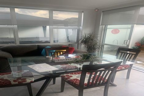 Photo of property in 73 Karepiro Drive, Stanmore Bay, Whangaparaoa, 0932