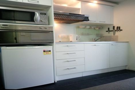 Photo of property in 96 On Symonds Apartments, 1104/96 Symonds Street, Grafton, Auckland, 1010