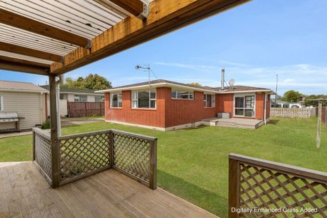 Photo of property in 26 John F Kennedy Drive, Milson, Palmerston North, 4414