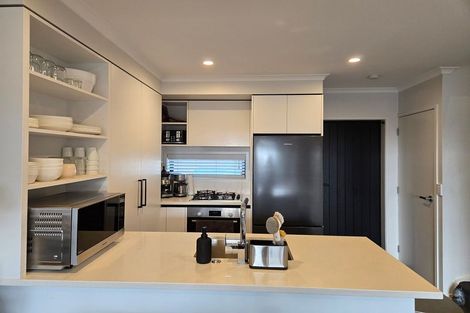 Photo of property in 9/14 Ruakiwi Road, Hamilton Lake, Hamilton, 3204