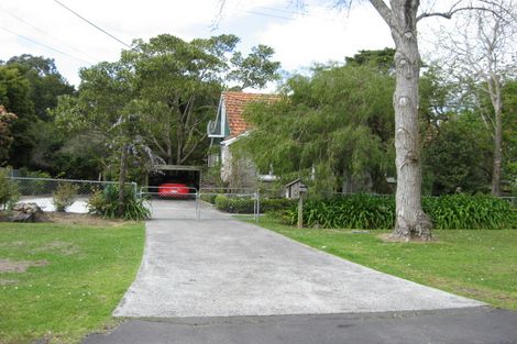Photo of property in 6 Holgate Avenue, Herald Island, Auckland, 0618