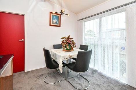 Photo of property in 43 Burundi Avenue, Clendon Park, Auckland, 2103