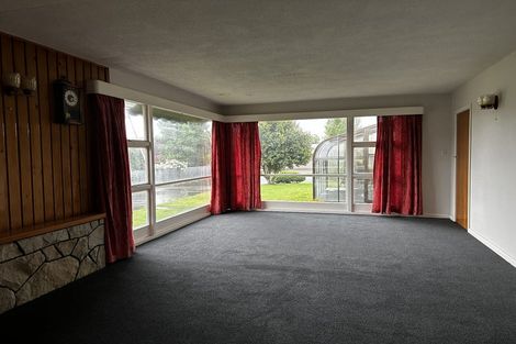 Photo of property in 32 Toorak Avenue, Avonhead, Christchurch, 8042