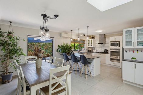 Photo of property in 14 Consort Close, Paraparaumu Beach, Paraparaumu, 5032