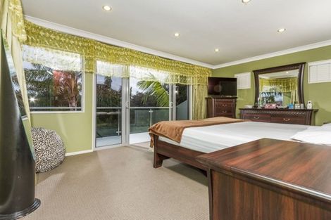 Photo of property in 11 Mistral Place, West Harbour, Auckland, 0618