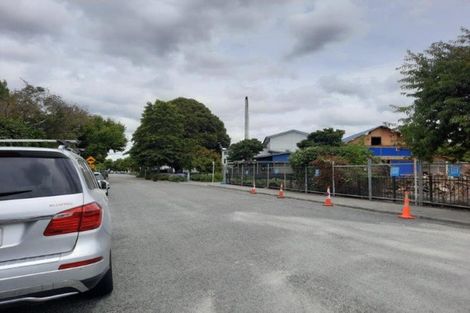 Photo of property in 56 Aikmans Road, Merivale, Christchurch, 8014