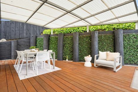 Photo of property in 24 Harbelle Close, Bethlehem, Tauranga, 3110