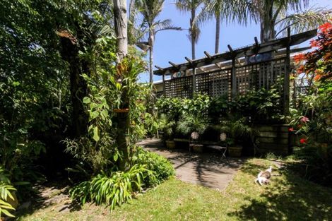 Photo of property in 65 Paynters Avenue, Strandon, New Plymouth, 4312