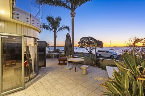 Photo of property in 14 The Parade, Bucklands Beach, Auckland, 2012