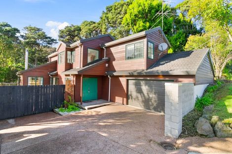 Photo of property in 23 Awhiorangi Promenade, Swanson, Auckland, 0816