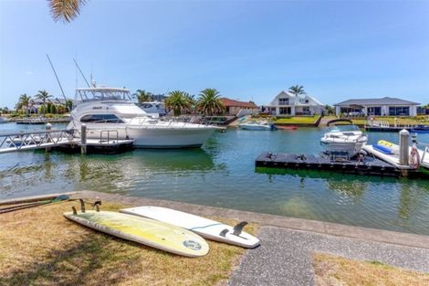 Photo of property in 160a Waterways Parade, Pauanui, Hikuai, 3579