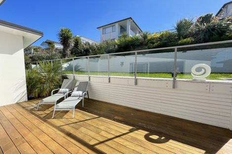 Photo of property in 17 Caldera Drive, Long Bay, Auckland, 0630