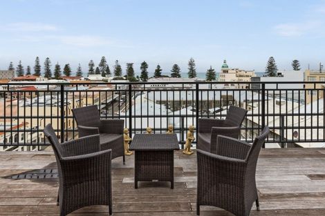 Photo of property in 401/70 Tennyson Street, Napier South, Napier, 4110