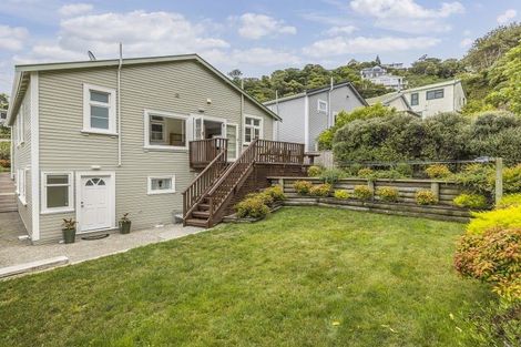 Photo of property in 14 Lerwick Terrace, Melrose, Wellington, 6023