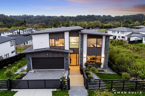 Photo of property in 15 Katote Avenue, Swanson, Auckland, 0614