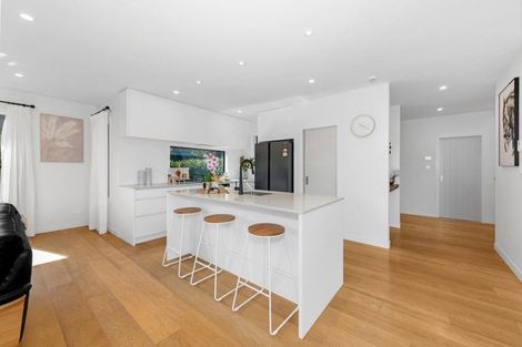 Photo of property in 38a Gills Road, Bucklands Beach, Auckland, 2014