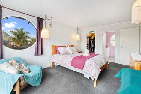 Photo of property in 17a Balgowan Terrace, Conifer Grove, Takanini, 2112